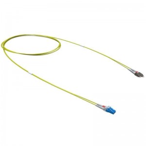 ДКС RNPC9DFULU1 Шнур оптический коммутационный LC-UPC/FC-UPC Duplex 9/125 OS2 Tx-Rx LSZH 1м DKC RNPC9DFULU1 DKC